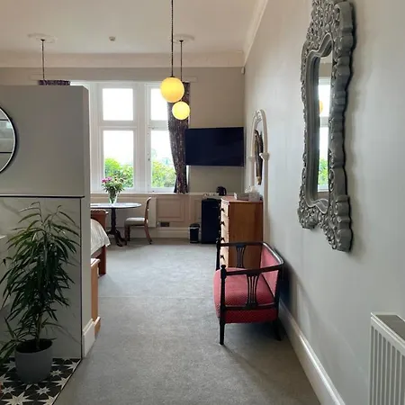 Bed & Breakfast The Old Club Penzance